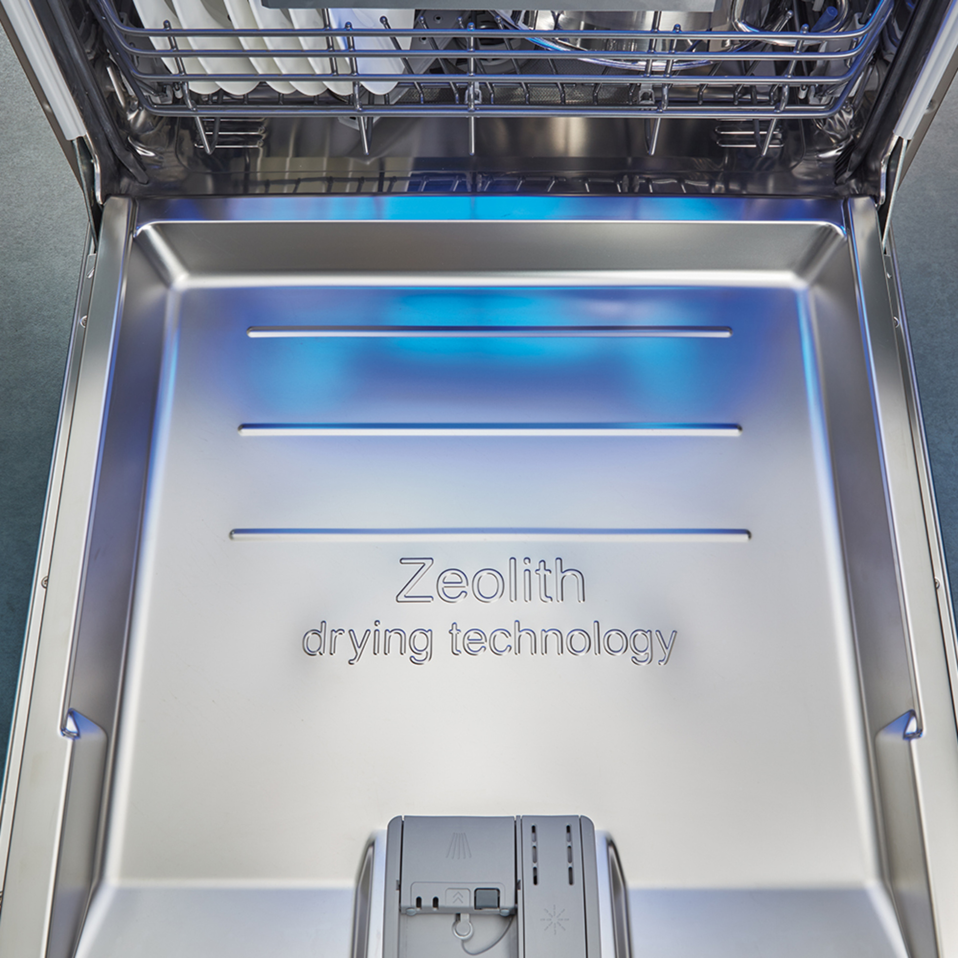 Zeolith Trocknen – Für glänzende Spülergebnisse bei Elektro Bell in Bad Neuenahr-Ahrweiler
